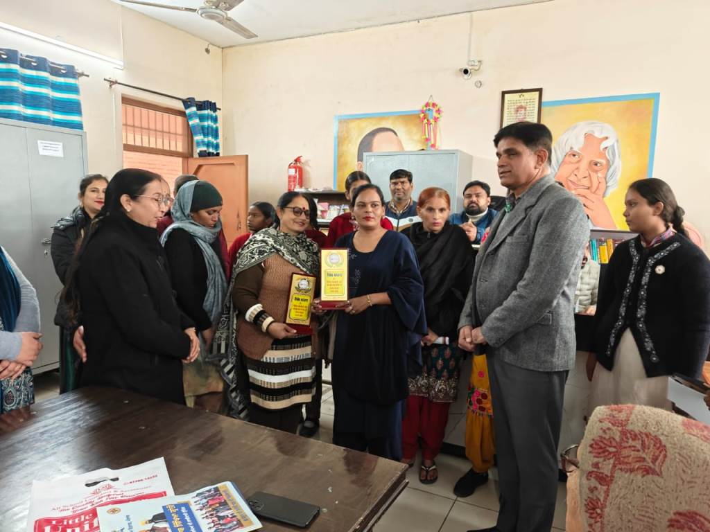Amidst dense fog and freezing cold children showed enthusiasm for parentteacher meeting Education Officer and District Coordinator inspected the Mega PTM
